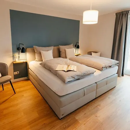 Fine Stuuv Comfortable Holiday